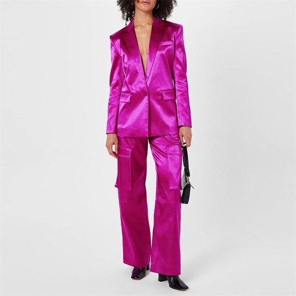 ❌SOLD❌ Frame oversized Satin/Silk Pink Blazer (XS/S) - Picture 8 of 8